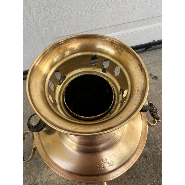 Antique Romanov Era Imperial Russian Tula Samovar – Rare Three-Lion Crest – Brass/Tombac – C. 1890-1910 For Sale - Image 11 of 17