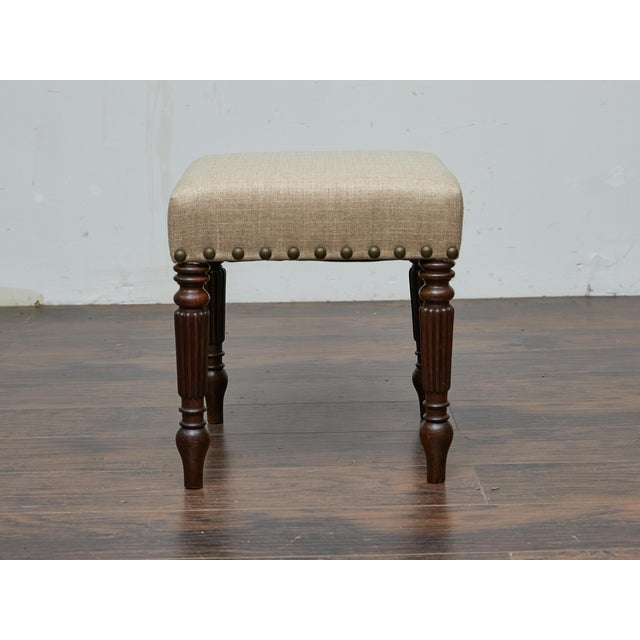 English Mahogany 19th Century Stool with Turned Legs and Custom Linen Upholstery For Sale - Image 10 of 12