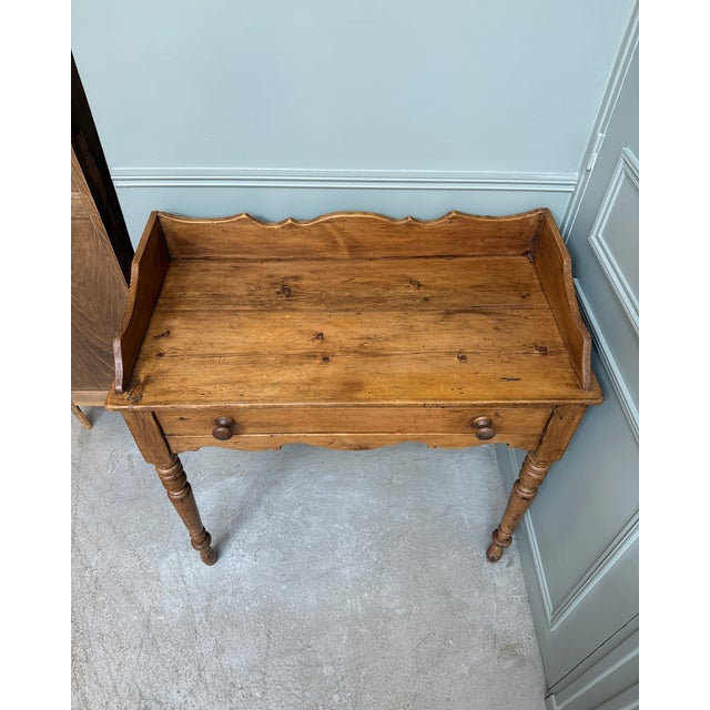 English Console Desk in Pine, 1920s For Sale - Image 9 of 11