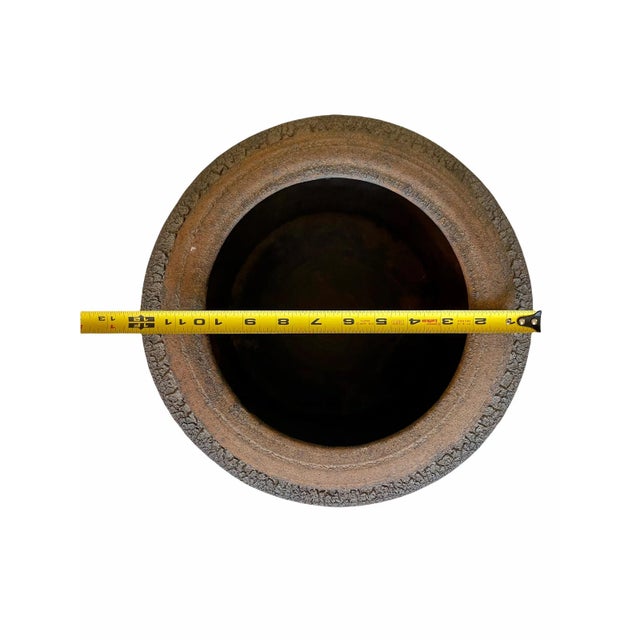 Vintage Artisan Mid-Century Ceramic Pottery Pot For Sale - Image 10 of 13