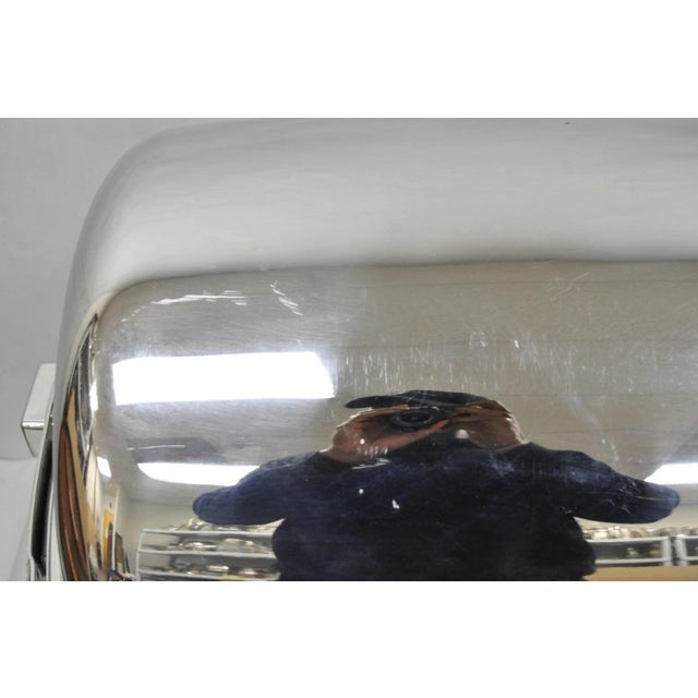 Metal Late 20th Century Sunnex Stainless Steel Rolling 8.5l Chafing Dish Buffet Chafer Catering Server For Sale - Image 7 of 16