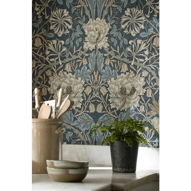 English Morris & Co Honeysuckle & Tulip Wallpaper in Woad/Thyme For Sale - Image 3 of 4