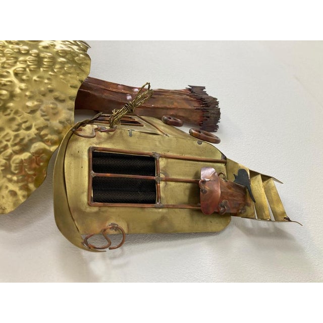 Beautiful copper wall sculpture depicting a cabin and a tree. Very nicely made with eye for detail. 1970s - Belgium...