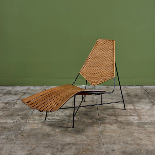 Arthur Umanoff chaise lounge chair for Raymor, c.1950s, USA. The patio chaise features a minimalist form but striking...