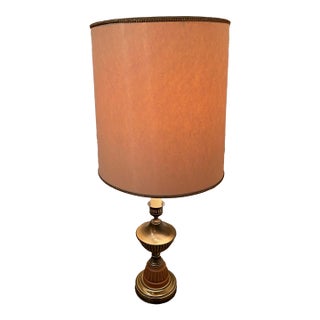 Vintage 1960s Mid-Century Modern Rembrandt Masterpiece Heavy Brass and Fluted Faux-Wood Torchiere Table Lamp For Sale