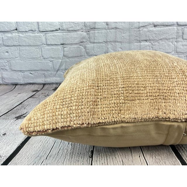 20 x 20 Rug Pillow Sapphire Tranquil Turkish Pillow Cushion Cover For Sale - Image 4 of 4