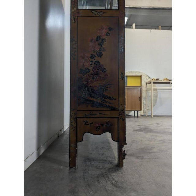 Chinese Richly Carved Display Cabinet, 1900s For Sale - Image 3 of 12