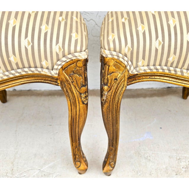 Vintage French Louis XV Rococo Giltwood Wing Back Dining Side Chairs Set of 4 For Sale In Miami - Image 6 of 17