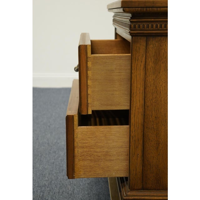 Thomasville Furniture Libretto Collection Italian Provincial 26" Two