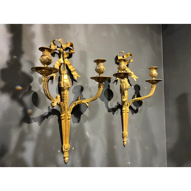 1920's Frecnh Gilt Bronze Sconces With Ribbon - Pair For Sale - Image 4 of 9