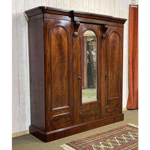 19th Century Victorian Mahogany Wardrobe For Sale - Image 17 of 18