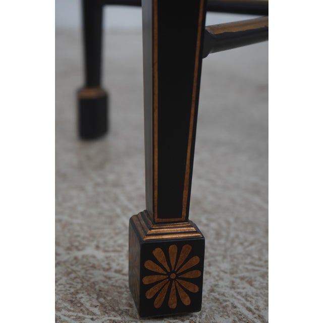Chinoiserie Gold & Black Lacquer Occasional Lamp Table For Sale - Image 11 of 13