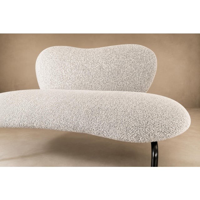 Mid-Century Modern Brazilian Modern Organic Form Loveseat in Iron & Bouclé by Freijó Móveis, Brazil, 1950s For Sale - Image 3 of 18