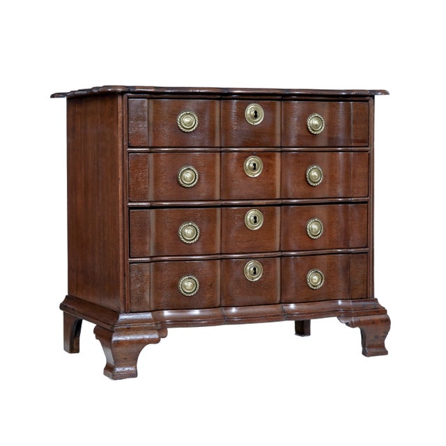 Brown 19th Century Shaped Front Oak Chest of Drawers, 1880 For Sale - Image 8 of 8