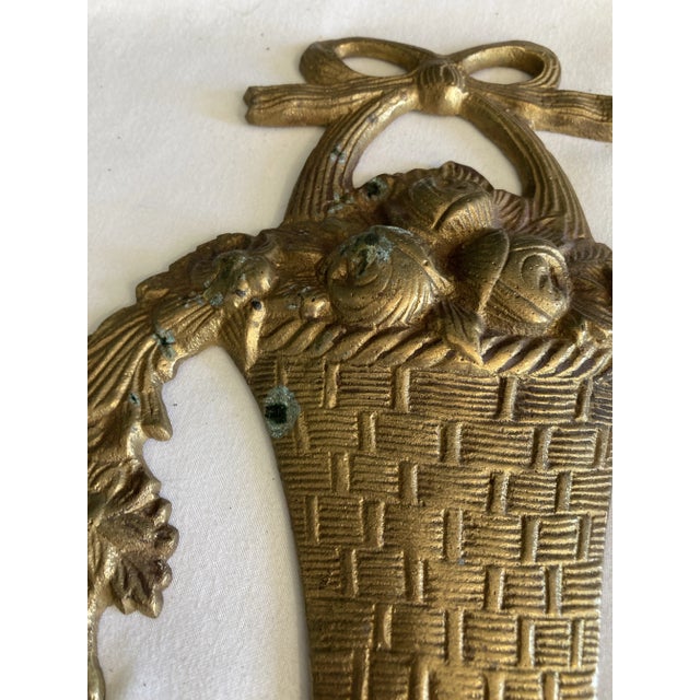 Mid-Century Modern Vintage Brass Basket Wall Decor, Set of 2 For Sale - Image 3 of 9