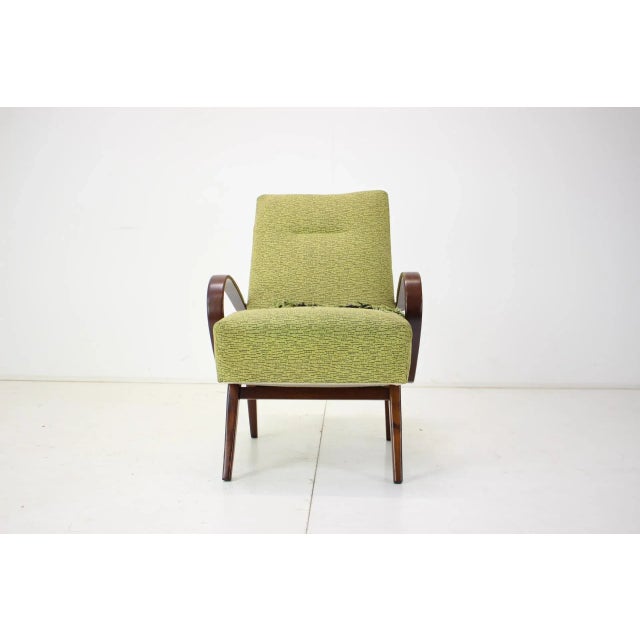 Made in Czechoslovakia Made of wood and fabric The seat needs new fabric Measure: Seat height 45 cm. This piece is...