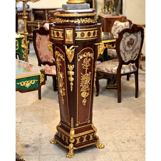 French Luxury Ornate Wood Pedestal With Bronze Accents, Gold Leaf Details & Marble Top For Sale - Image 3 of 4