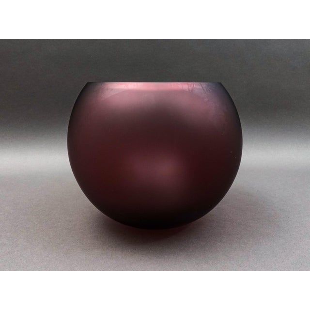 Mid-Century Modern Mid 20th Century Movado Crystal Signed Amethyst Satin Art Glass Centerpiece Bowl Vase For Sale - Image 3 of 10