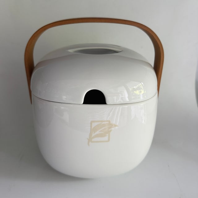 Rosenthal Suomi Pure Nature Porcelain and Wood Bowl by Timo Sarpaneva for Rosenthal Studio Line, Germany, 1979 For Sale - Image 4 of 6