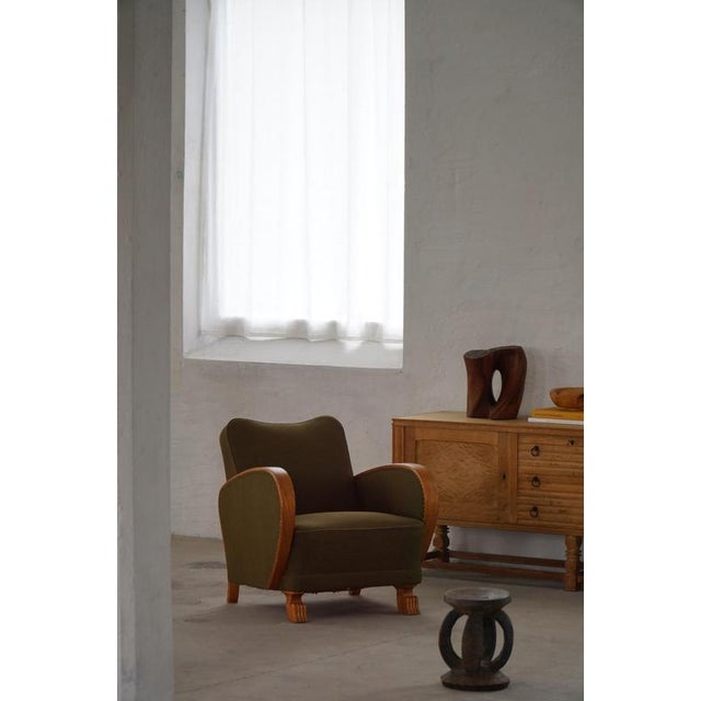 Swedish Art Deco Chairs in Elm and Green Wool, 1940s, Set of 2 For Sale - Image 4 of 18