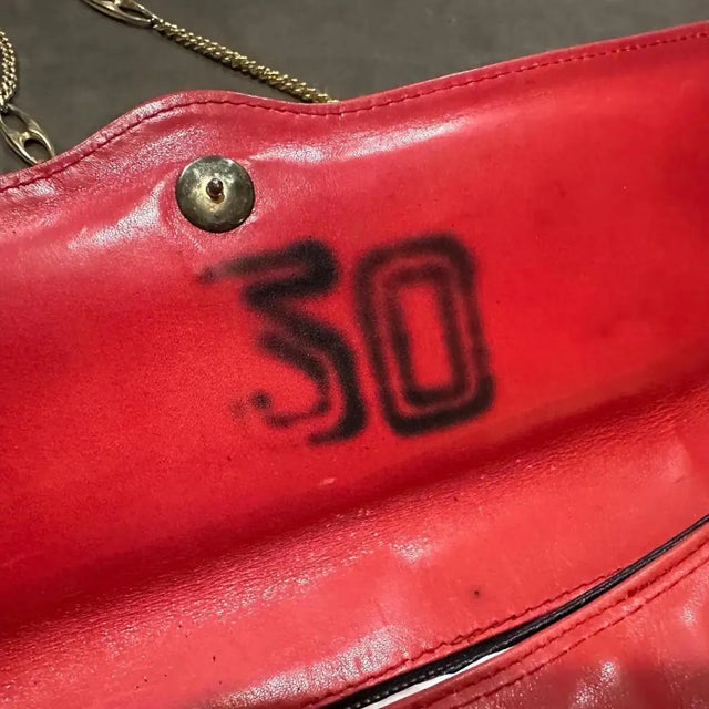 Red 1980s Red Leather and Brass Chain Italian Shoulder Bag For Sale - Image 8 of 12