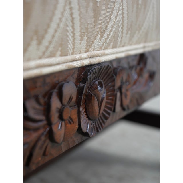 Georgian Nicely Carved Mahogany Upholstered Loveseat For Sale - Image 17 of 18