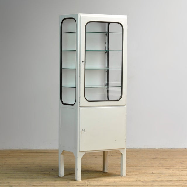 Industrial Vintage Medicine Cabinet, 1970s For Sale - Image 3 of 11