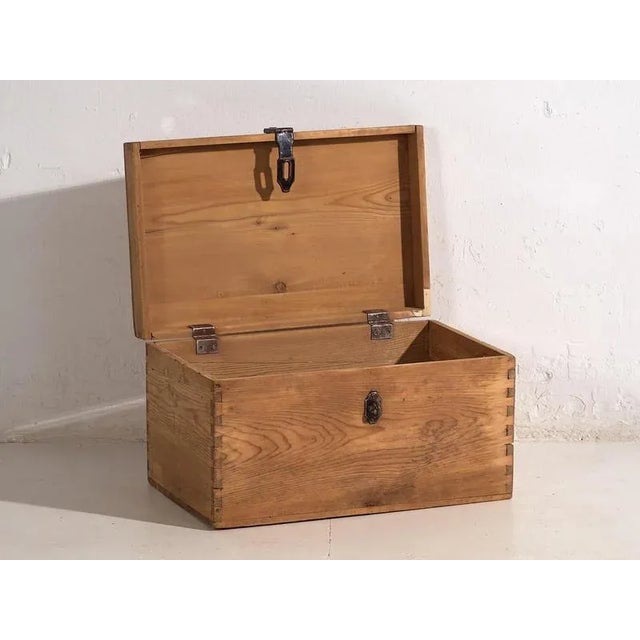 Rustic Small Antique Storage Chest, 1920s For Sale - Image 3 of 8