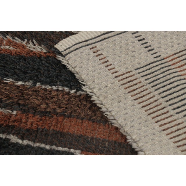 Textile Vintage Swedish Rya Runner in Gray, Brown & Black Abstract Pattern - Rug & Kilim For Sale - Image 7 of 9