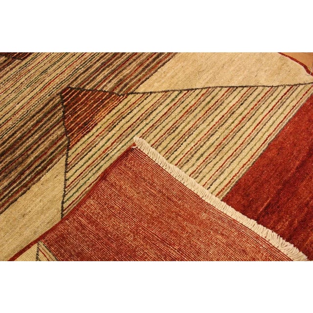 1990s Shabby Chic Tan/Red Hand-Knotted Wool Rug -2'11 X 5'1 For Sale In New York - Image 6 of 8