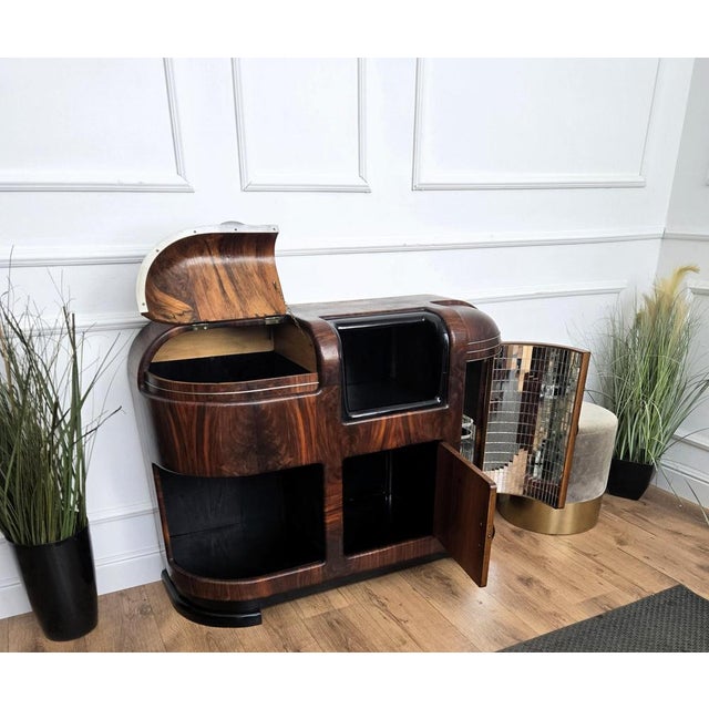 Brown Italian Art Deco Walnut Burl and Mirror Mosaic Dry Bar Cabinet by Paolo Buffa, 1940s For Sale - Image 8 of 10
