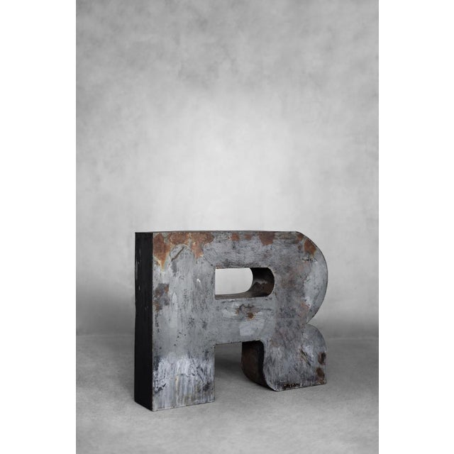 Industrial Large Vintage Polish Industrial Metal Letter R, 1950s For Sale - Image 3 of 12