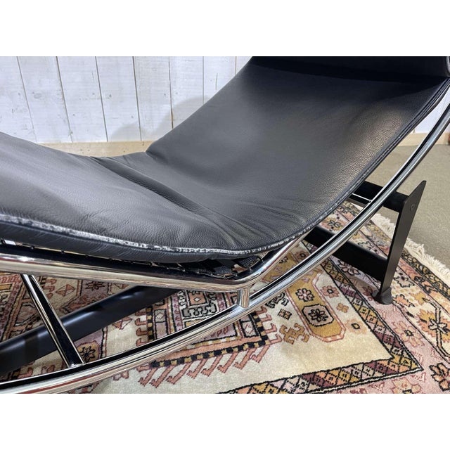 Chaise Longue in the style of the LC4 from Le Corbusier, 2000s For Sale - Image 3 of 18