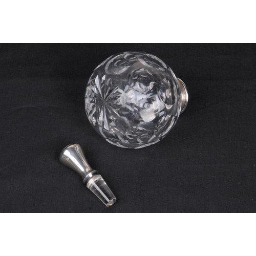 Early 20th Century Early 20th Century Hawkes Crystal & Sterling Perfume Bottle For Sale - Image 5 of 11