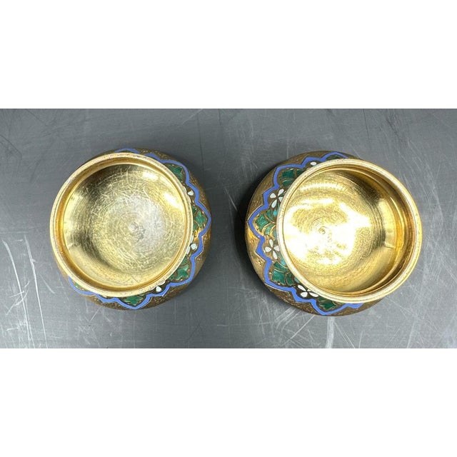 Russian Salt Cellars in Cloisonné Champlevé and Gilded Silver by Pavel Ovchinnikov, Set of 2 For Sale - Image 3 of 9