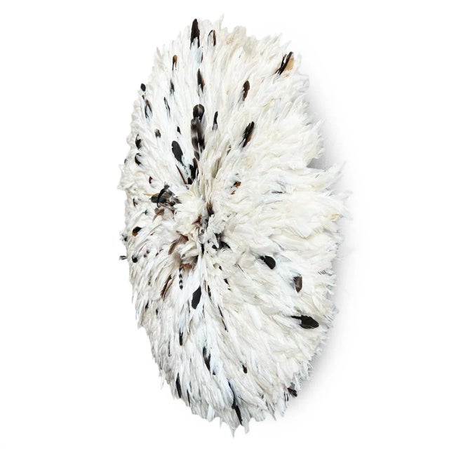 Beautiful vintage hand crafted original JuJu hat wall art. Fresh white feathers black/brown speckled in. These attractive...