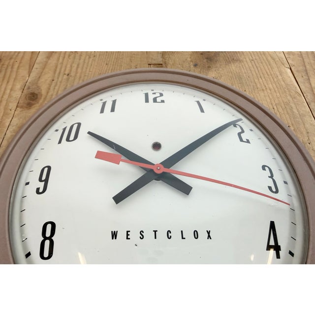 Industrial Brown Electric Station Wall Clock from Westclox, 1960s For Sale - Image 10 of 18