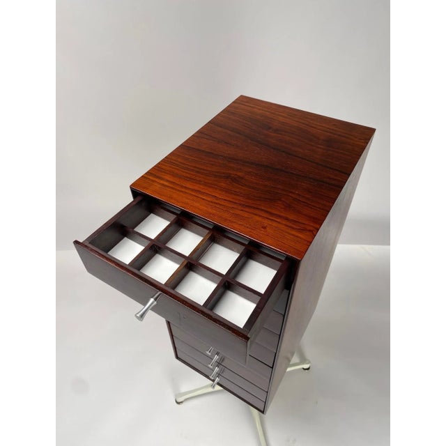 1950s Model 5517 Chest of 9 Drawers by George Nelson for Herman Miller, 1952 For Sale - Image 5 of 11