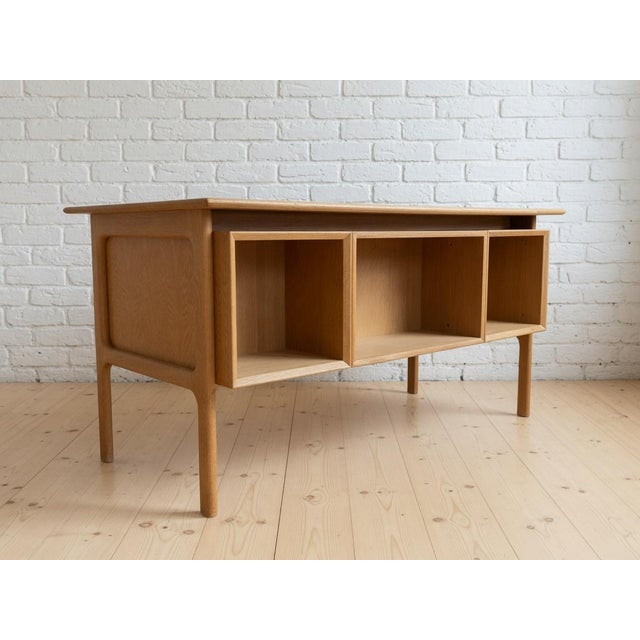 Oak Executive Desk by Arne Vodder for Brouer Møbelfabrik, Denmark, 1960s For Sale - Image 13 of 17