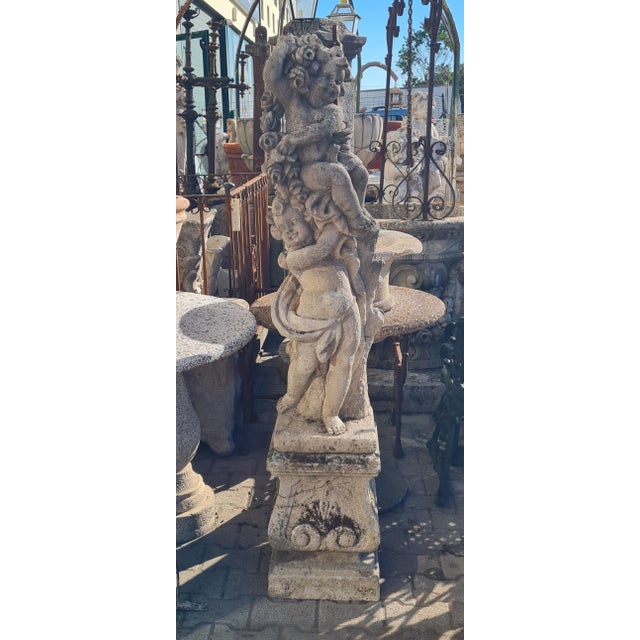 Putti Group in Vicenza Stone, 1920s, in Very Good conditions. Designed 1920 to 1949