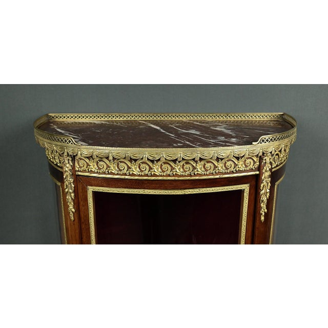 Small Antique Mahogany Display Cabinet, 1890s For Sale - Image 5 of 18