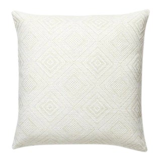 The House of Scalamandré Antigua Weave Outdoor Pillow, Alabaster For Sale