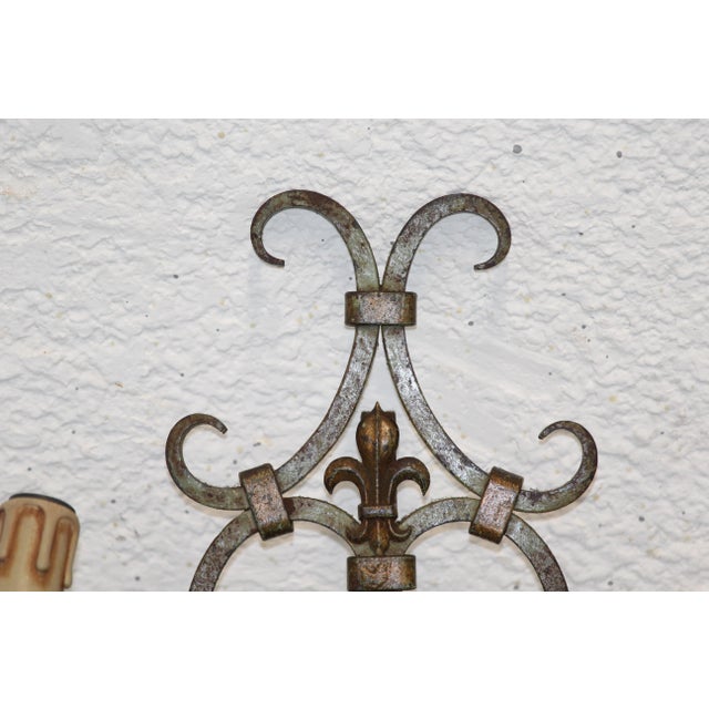 Rustic Vintage Royal Lily Decor Wall Lamps, 1950s, Set of 2 For Sale - Image 3 of 18