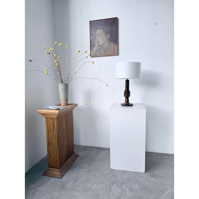Antique small table lamp in solid oak. with its 1940s Art Deco style, we love the shape of its base, with its turned...
