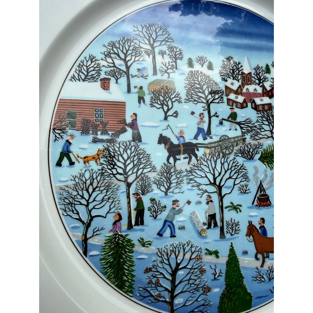 Villeroy & Boch Vintage Villeroy & Boch "Design Naif Christmas" Porcelain Round Serving Chop Platter For Sale - Image 4 of 7