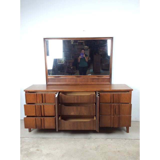 Mid Century Modern Lowboy Dresser With Mounted Mirror by Thomasville For Sale - Image 15 of 18
