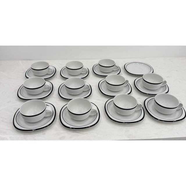 1970s Rosenthal Suomi Anthracite by Timo Sarpaneva 104 Pieces Service for 12 For Sale In Miami - Image 6 of 10