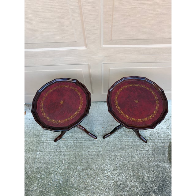 English Vintage Georgian Embossed Red Leather Top Mahogany Side Tables, Pair For Sale - Image 3 of 5
