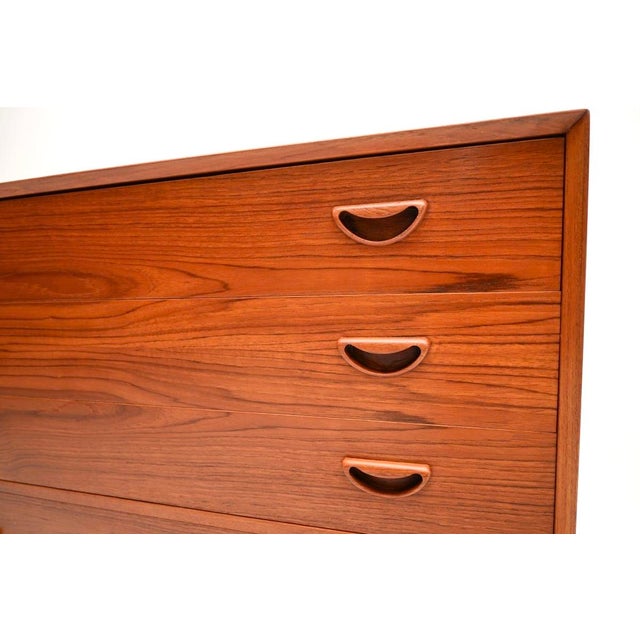 Brown Vintage Danish Teak Chest of Drawers by Peter Hvidt and Orla Molgaard Nielsen for Søborg Møbelfabrik, 1960s For Sale - Image 8 of 11