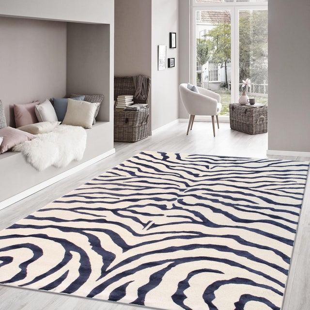 2010s Edgy Hand-Tufted Ivory Area Rug- 8' 9'' X 11' 9'' For Sale - Image 5 of 5